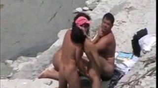 Exposed Beach – Foursome on the Rocks