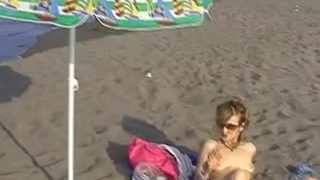 Naked Beach – Great Fisting