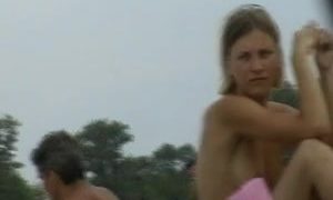 spy beach050