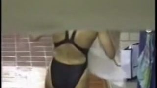 ?harming girl took off her swimsuit on the hidden camera