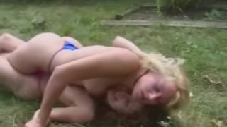 Luzia vs Jana – catfight 01